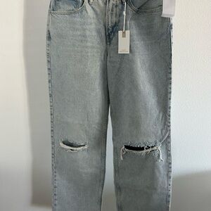 Good American Light Wash Distressed Jeans